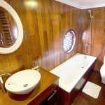 bhaya classic cruises facilities bathroom 2 150x150 Halong Bay   Bhaya Cruise